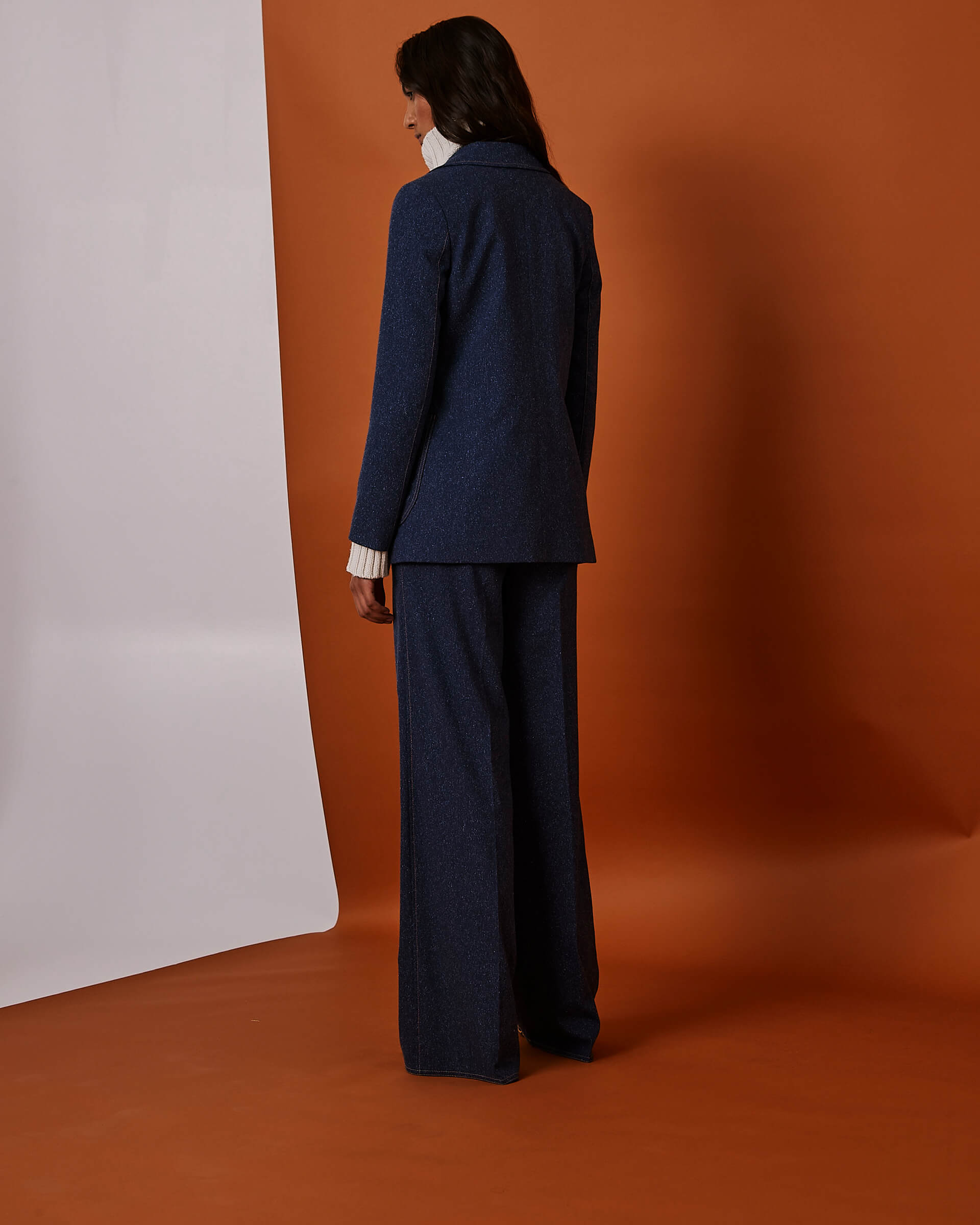 blue trousers in wool and silk blend